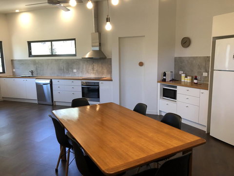 Saje\'s House & Pod - Accommodation Broadbeach 5