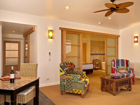 Panoramia Villas - Accommodation Broadbeach 4