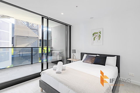 IFSuites (IFSTAYS) North Apartment - Accommodation Broadbeach 3