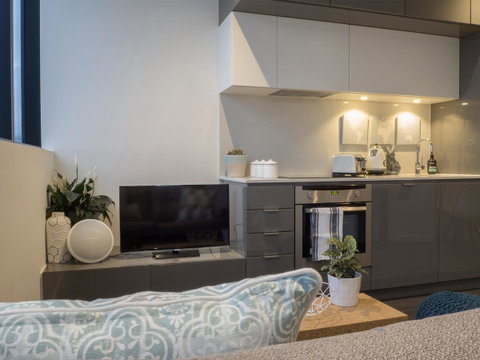 LittleStay Swanston - 2 Bedroom Aptm - Accommodation Broadbeach 22