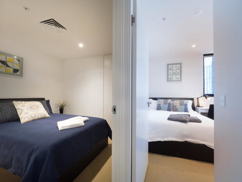 LittleStay Swanston - 2 Bedroom Aptm - Accommodation Broadbeach 7