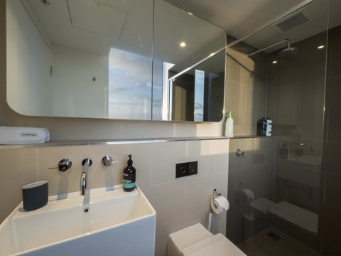 LittleStay Swanston - 2 Bedroom Aptm - Accommodation Broadbeach 34