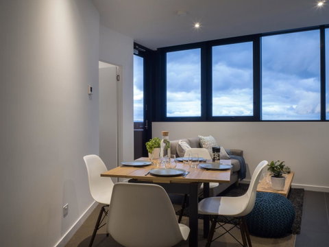 LittleStay Swanston - 2 Bedroom Aptm - Accommodation Broadbeach 15