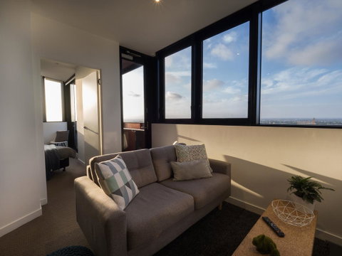 LittleStay Swanston - 2 Bedroom Aptm - Accommodation Broadbeach 21