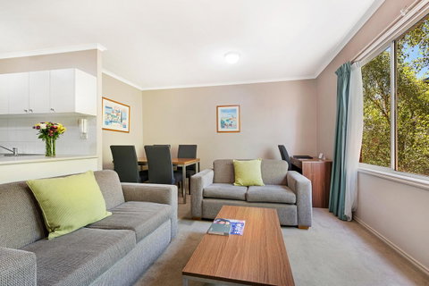 Punt Road Apartment Hotel - Accommodation Broadbeach 9
