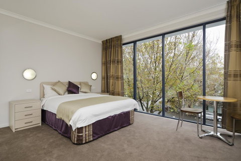 Carlton Lygon Lodge - Close To Melbourne Uni - Accommodation Broadbeach 6