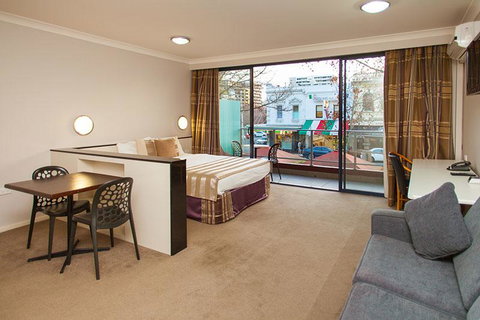 Carlton Lygon Lodge - Close To Melbourne Uni - Accommodation Broadbeach 16