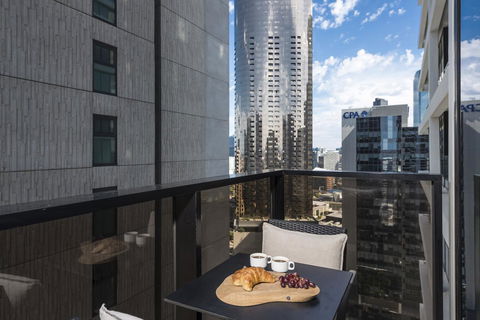 Apartments @ 133 City - Accommodation Broadbeach 11