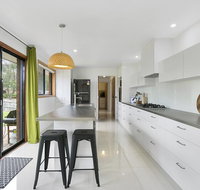 Fairhills - NEW LISTING beautifully styled - Accommodation Broadbeach