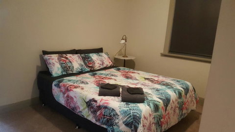 HogmortHomes Neale Street - Accommodation Broadbeach 3