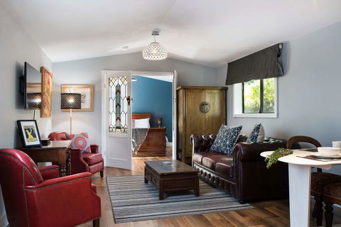 The Blue Barn - Accommodation Broadbeach 3