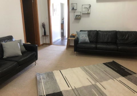 The Boat House - Accommodation Broadbeach 3