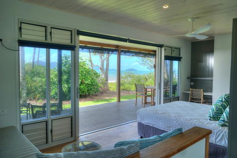 The Bungalows - Accommodation Broadbeach 1