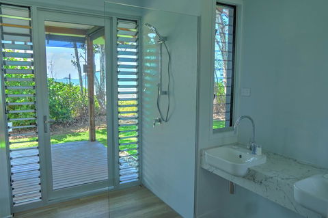The Bungalows - Accommodation Broadbeach 3