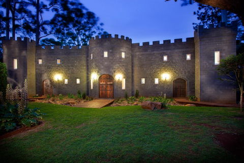 The Castle On Tamborine - Accommodation Broadbeach 0