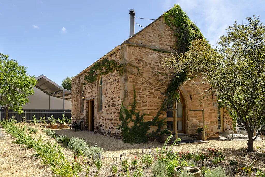 Altona SA Accommodation Broadbeach