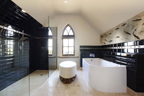 The Church House - Accommodation Broadbeach 2