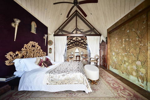 The Church House - Accommodation Broadbeach 1