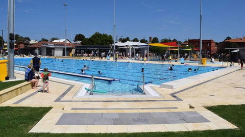 The Colliefields - Accommodation Broadbeach 3
