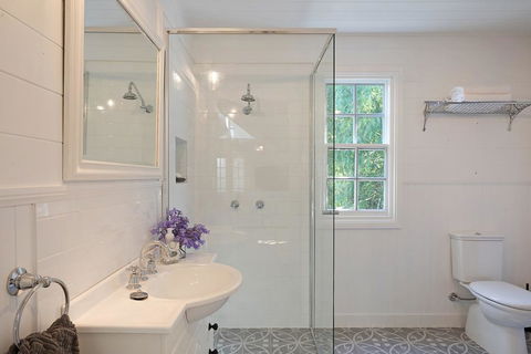 The Cottage - Accommodation Broadbeach 0