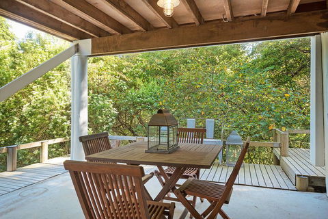 The Cottage - Accommodation Broadbeach 2