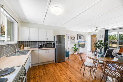 The Cowhide Cabin - Comfy, Family Friendly Stays In Toowoomba - Accommodation Broadbeach 2