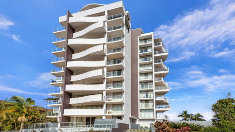 The Crest 201 - Forster CBD! - Accommodation Broadbeach 0