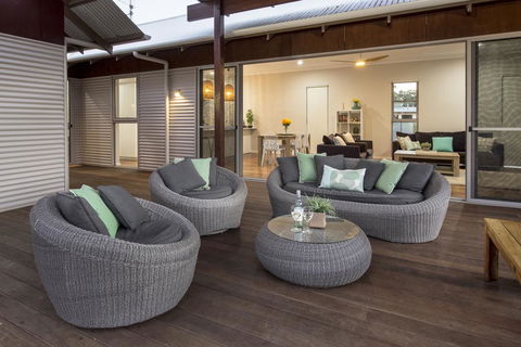 The Deck - Accommodation Broadbeach 0