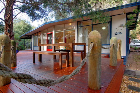 The Decks @ Silverleaves - Accommodation Broadbeach 0