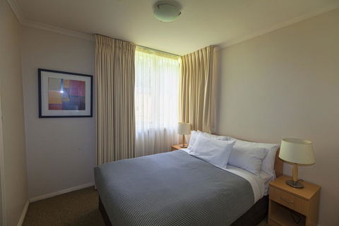 The Denman Hotel In Thredbo - Accommodation Broadbeach 0