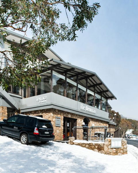 The Denman Hotel In Thredbo - Accommodation Broadbeach 3