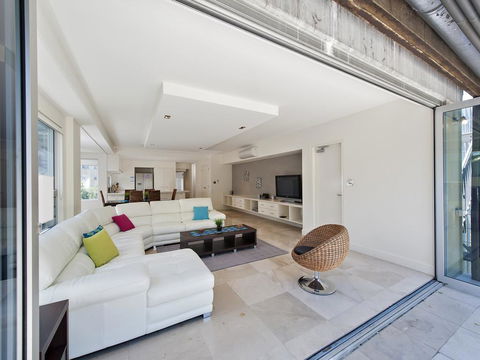 The Domain - Accommodation Broadbeach 1