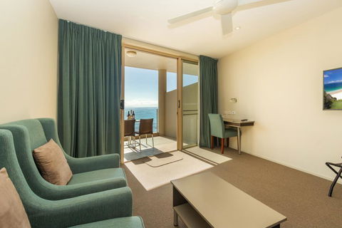 The Dorsal Boutique Hotel - Accommodation Broadbeach 2