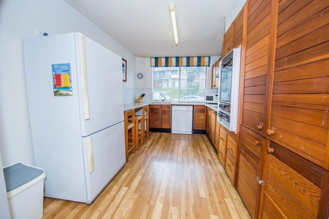 The Dunes Unit 5 - Fingal Bay - Accommodation Broadbeach 2