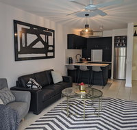 The Escape Luxury Apartments Peppers Beach Club Palm Cove - Accommodation Broadbeach