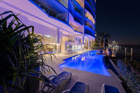 The Duporth Riverside - Accommodation Broadbeach 1