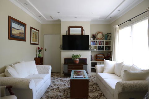 The Evergreen Bed And Breakfast - Accommodation Broadbeach 0