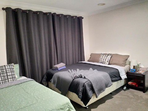 The Fawzi Muslim Homestay - Accommodation Broadbeach 2