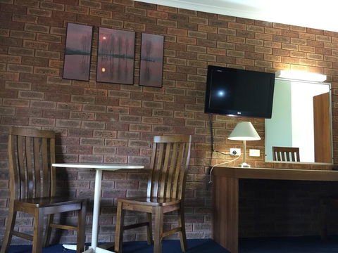 The Finley Palm Motor Inn - Accommodation Broadbeach 3