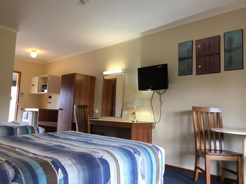 The Finley Palm Motor Inn - Accommodation Broadbeach 1