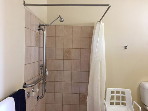 The Finley Palm Motor Inn - Accommodation Broadbeach 2