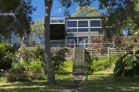 The Folly - Accommodation Broadbeach 0