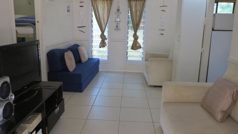The Fish Shed At Picnic Bay - Accommodation Broadbeach 1