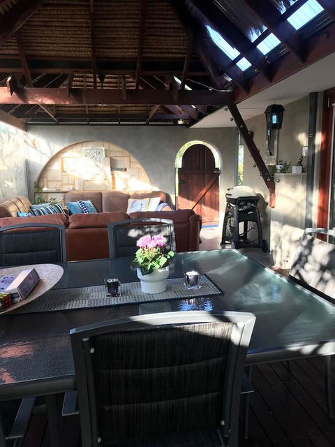 The Fremantle House - Accommodation Broadbeach 3
