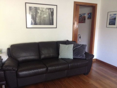 The Fremantle House - Accommodation Broadbeach 2