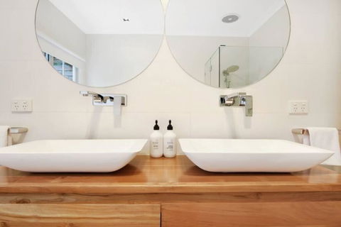 The Grace Bright - Accommodation Broadbeach 2