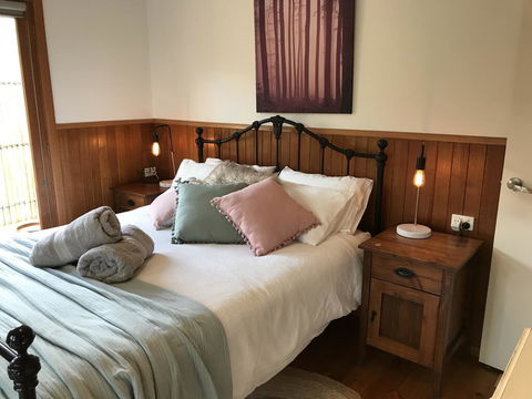 The Green Room Wattle Glen - Accommodation Broadbeach 0