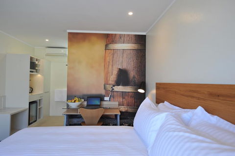 The Griff Motel - Accommodation Broadbeach 0