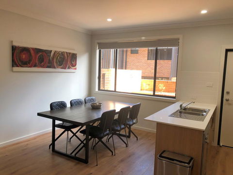 The Grounds At Callaghan - Accommodation Broadbeach 2
