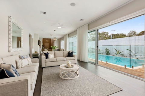 The Hampton's In Blairgowrie - Accommodation Broadbeach 0